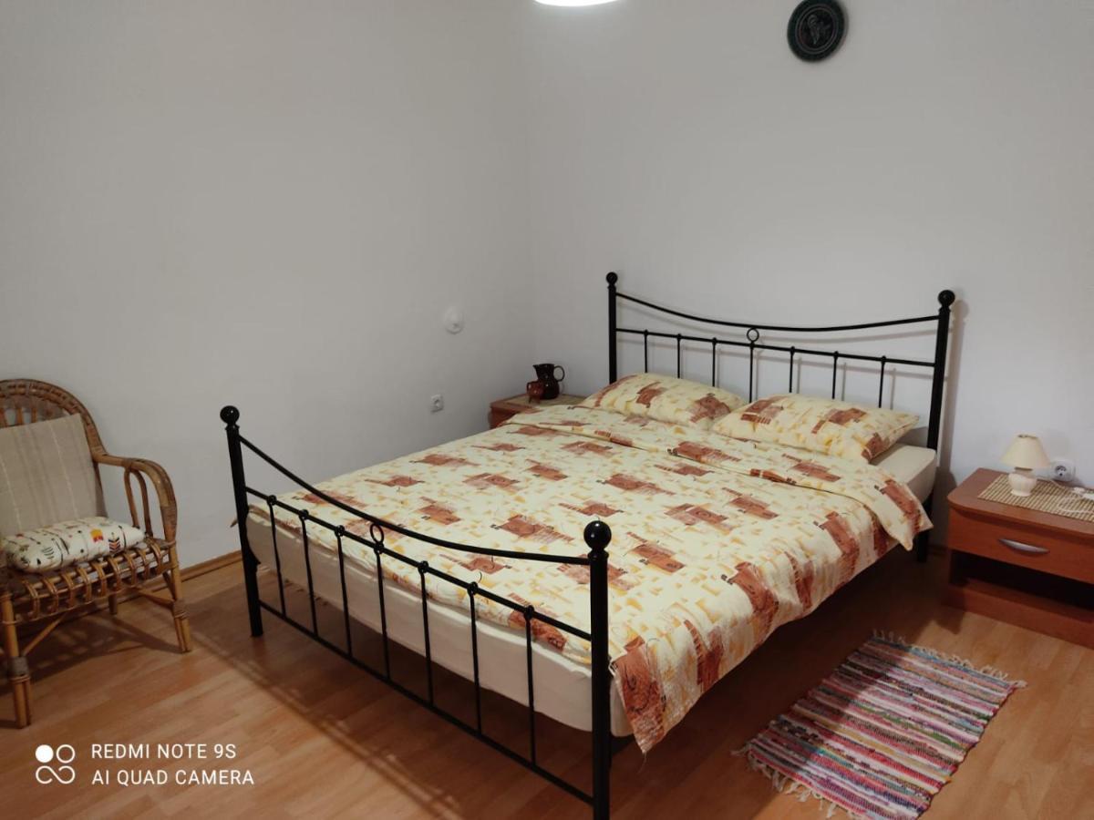 Apartmani Iva Свети-Юрай Экстерьер фото