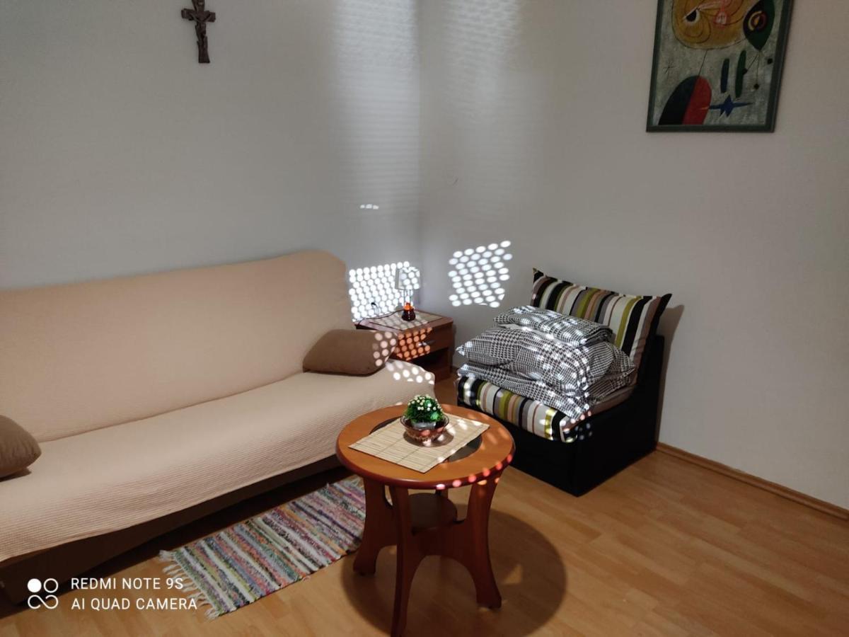 Apartmani Iva Свети-Юрай Экстерьер фото