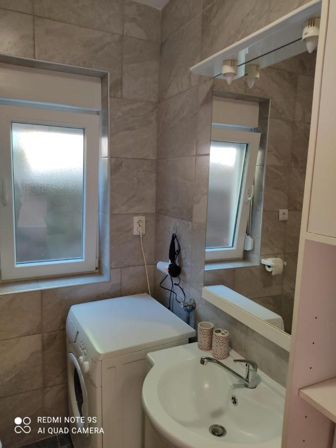 Apartmani Iva Свети-Юрай Экстерьер фото